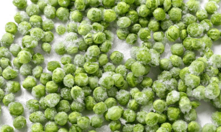 How to Microwave Frozen Peas