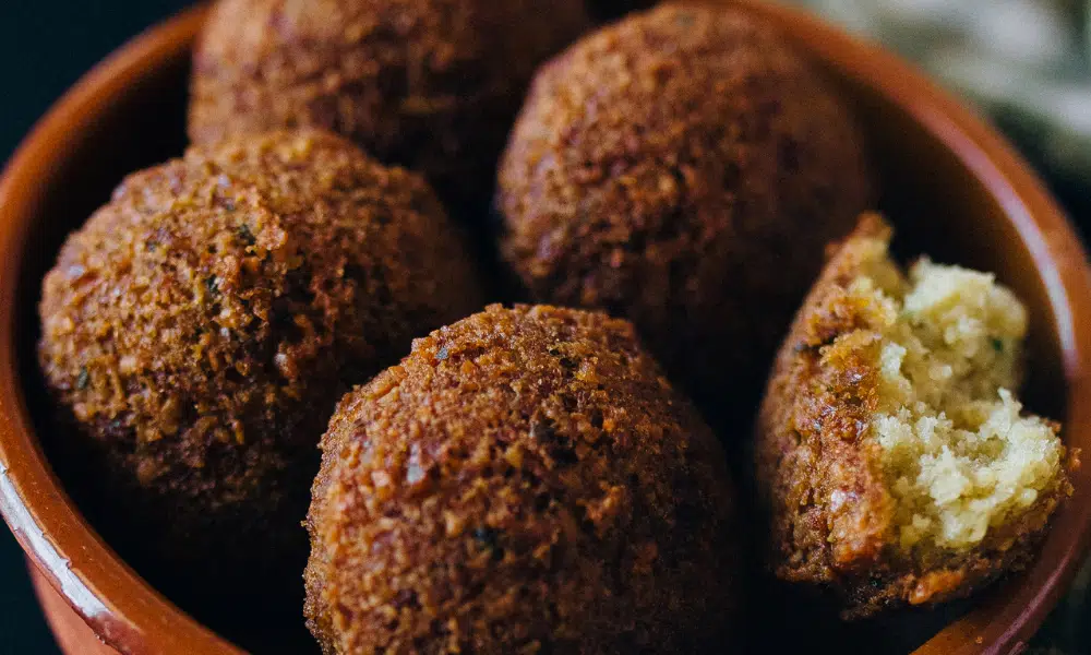 How to Reheat Falafel