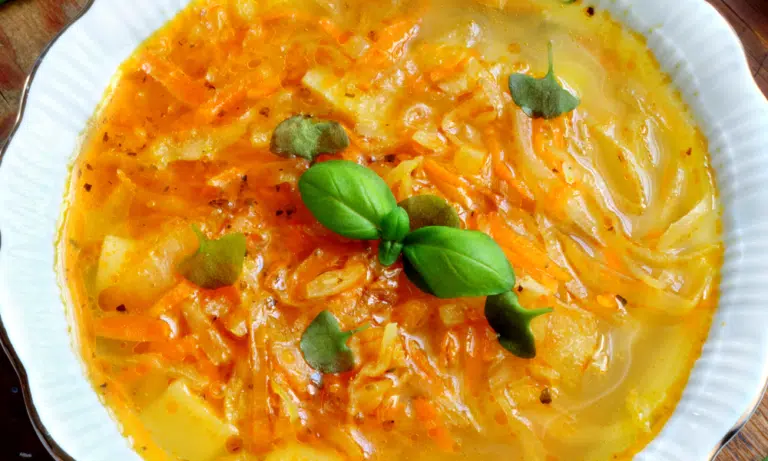 How to Freeze Cabbage Soup 1